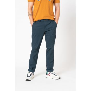 Pantaloni chino slim fit cu talie medie