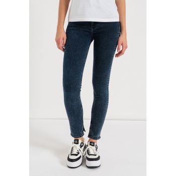 Blugi skinny cu talie inalta