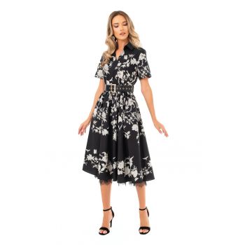 Rochie cu model floral si buzunare laterale