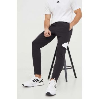 adidas pantaloni de trening culoarea negru, cu imprimeu IN3322