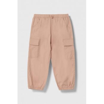 United Colors of Benetton pantaloni copii culoarea roz, neted