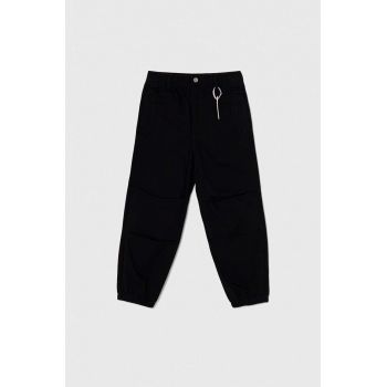 United Colors of Benetton pantaloni de bumbac pentru copii culoarea negru, neted