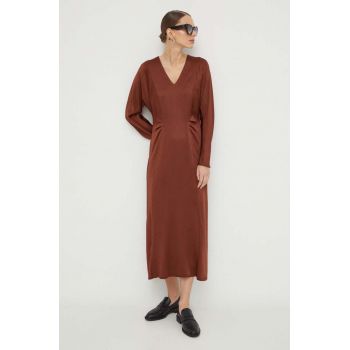 BOSS rochie culoarea maro, midi, evazați 50505634