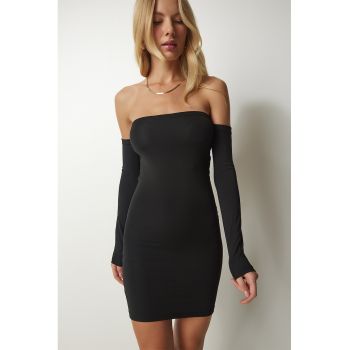 Rochie bodycon cu decolteu pe umeri