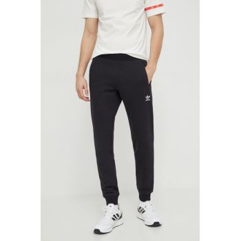 adidas Originals pantaloni de trening Trefoil Essentials culoarea negru, uni IR7798