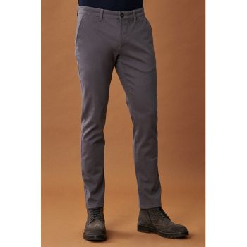 Pantaloni chino slim fit