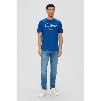 Tricou regular fit de bumbac cu imprimeu logo ieftin