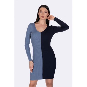 Rochie cu aspect striat si model in doua nuante