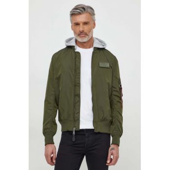 Alpha Industries geaca MA-1 TT Hood barbati, culoarea verde, de tranzitie, 196108