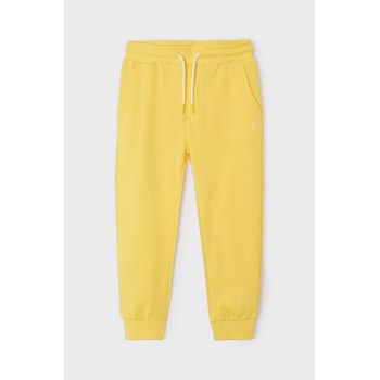 Mayoral pantaloni de trening pentru copii culoarea galben, neted