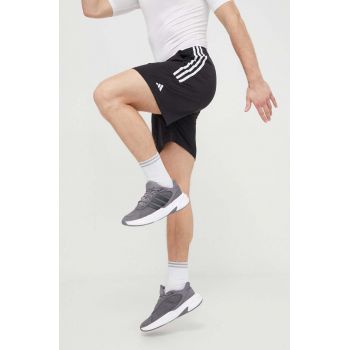 adidas Performance pantaloni scurți de antrenament culoarea negru IU2432