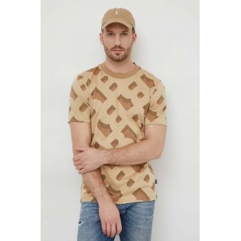 BOSS tricou bărbați, culoarea bej, cu model 50504100