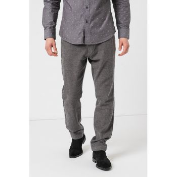 Pantaloni cu model herringbone