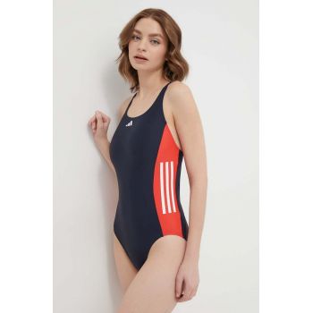 adidas Performance costum de baie dintr-o bucată culoarea bleumarin, cupă moale IQ3998 ieftin