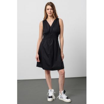 Rochie mini cu decolteu in V