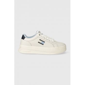 Tommy Jeans sneakers din piele TJW CITY FLATFORM culoarea alb, EN0EN02500