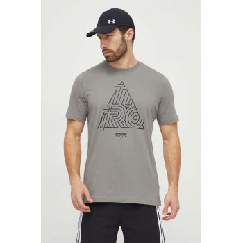 adidas tricou din bumbac TIRO bărbați, culoarea bej, cu imprimeu IN6267 ieftin