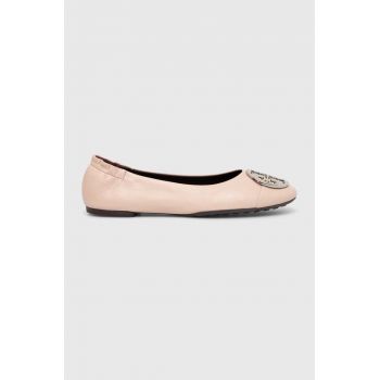 Tory Burch balerini de piele Claire Cap-Toe Ballet culoarea bej, 156309.650