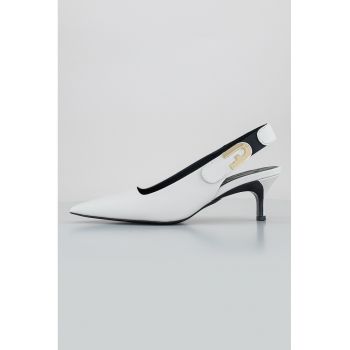 Pantofi slingback de piele cu toc kitten