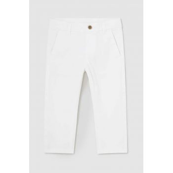 Mayoral pantaloni bebe culoarea alb, neted