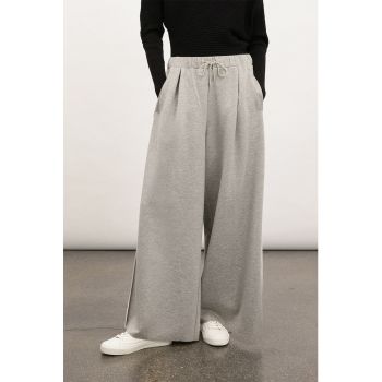 Pantaloni de trening din neopren cu croiala ampla