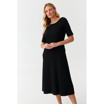 Rochie midi cu croiala in A Manti