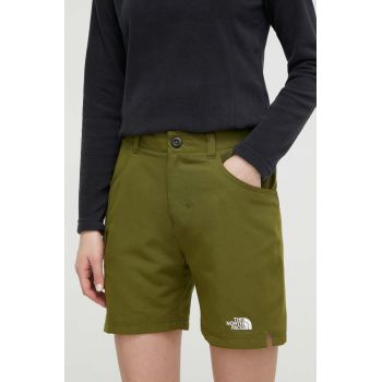 The North Face pantaloni scurți outdoor Horizon culoarea verde, neted, high waist