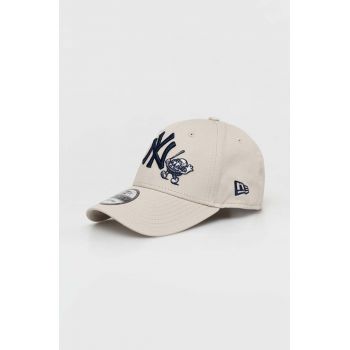 New Era șapcă de baseball din bumbac culoarea bej, cu imprimeu, NEW YORK YANKEES