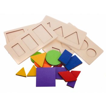 Joc Montessori Sa ȋnvatam formele geometrice de la mic la mare, +3 ani