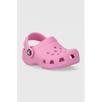 Crocs slapi copii CROCS LITTLES culoarea roz