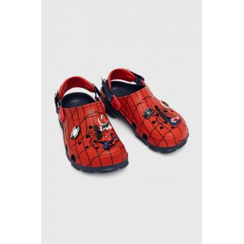 Crocs slapi copii TEAM SPIDERMAN ALLERAIN CLOG culoarea rosu