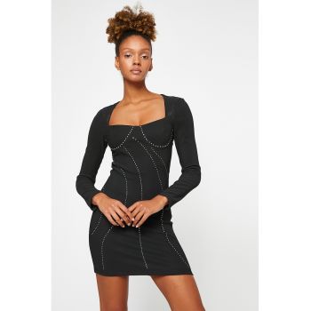 Rochie mini bodycon cu decolteu patrat