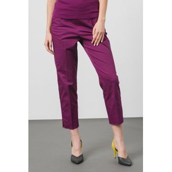 Pantaloni cu croiala crop Quaterna