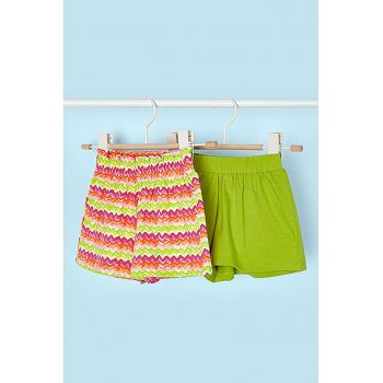 Set de pantaloni scurti cu fructe si dungi - 2 piese