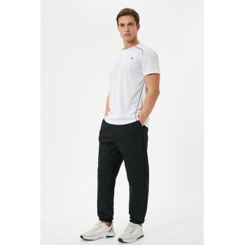 Pantaloni uni de trening cu snur