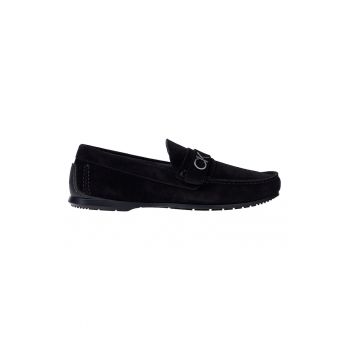 Pantofi loafer din piele intoarsa cu logo