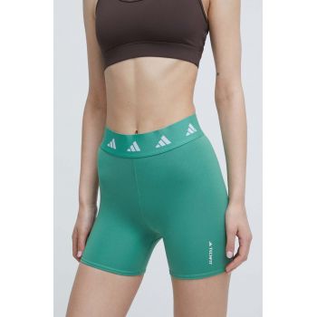 adidas Performance pantaloni scurți de antrenament Techfit culoarea verde, cu imprimeu, high waist, IU1853