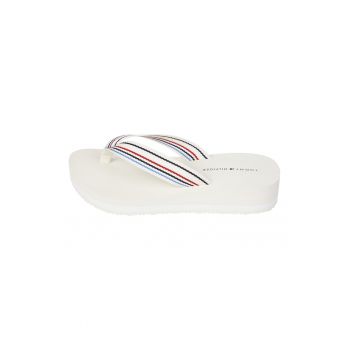 Papuci flip-flop cu talpa wedge