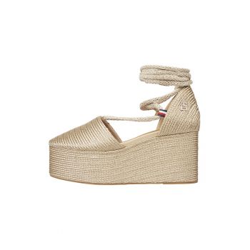 Sandale-espadrile cu talpa wedge