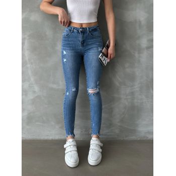 Blugi dama skinny cu rupturi