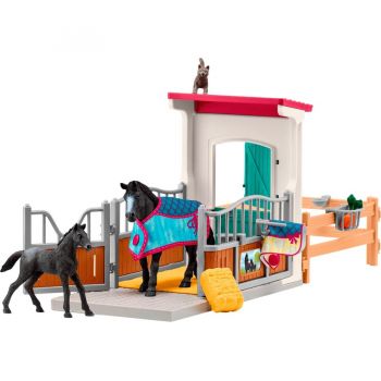 Jucarie Horse Club horse box with mare and foal, toy figure
