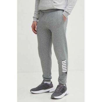 Puma pantaloni de trening culoarea gri, cu imprimeu, 678980