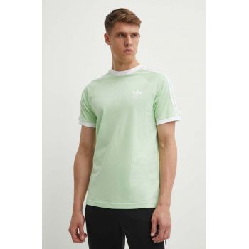 adidas Originals tricou din bumbac barbati, culoarea verde, cu imprimeu, IM9391