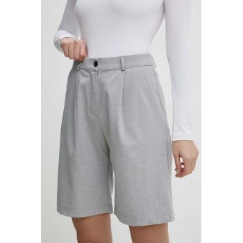 Answear Lab pantaloni scurti femei, culoarea gri, neted, high waist