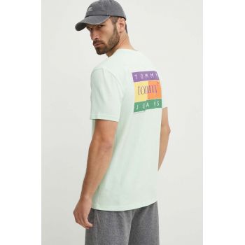 Tommy Jeans tricou din bumbac bărbați, culoarea verde, cu imprimeu, DM0DM19171