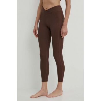 Reebok jambiere de yoga LUX Collection culoarea maro, neted, 100075389