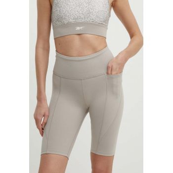 Reebok pantaloni scurți de antrenament LUX Collection culoarea bej, neted, high waist, 100076151