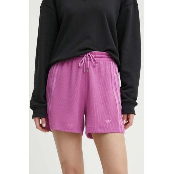 adidas Originals pantaloni scurti femei, culoarea violet, cu imprimeu, high waist, IT9718