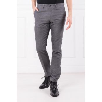 Pantaloni straight fit