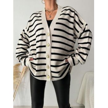 Cardigan cu decolteu si nasturi, model in dungi, crem